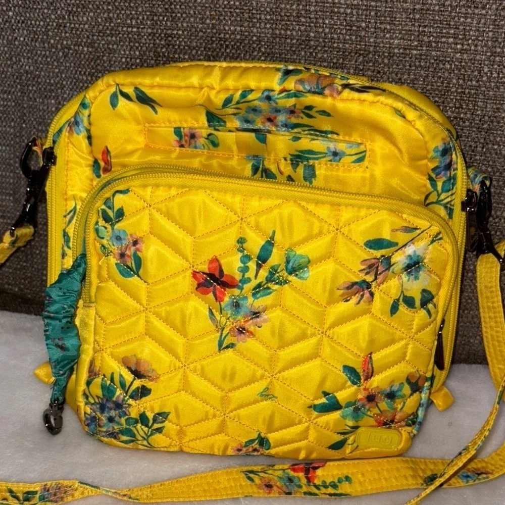 BNWOT Yellow Floral Quilted Ranger Crossbody Bag by LUG